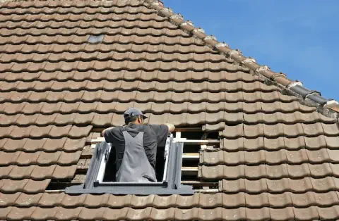 Pose de velux - La Vaupalière